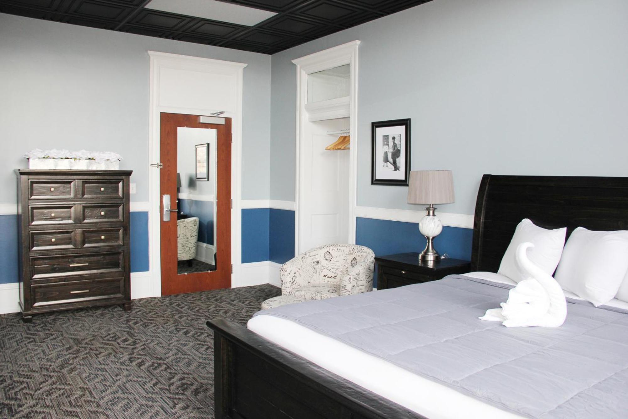 Hall Grand